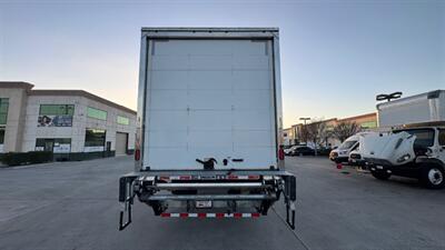 2020 Freightliner M2 106 26 ft BOX TRUCK - Photo 9 - San Jacinto, CA 92583