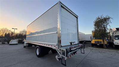 2020 Freightliner M2 106 26 ft BOX TRUCK - Photo 8 - San Jacinto, CA 92583