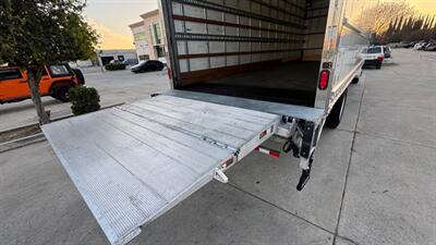 2020 Freightliner M2 106 26 ft BOX TRUCK - Photo 20 - San Jacinto, CA 92583