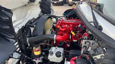 2020 Freightliner M2 106 26 ft BOX TRUCK - Photo 15 - San Jacinto, CA 92583