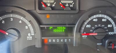 2019 Ford E350 Super Duty Cutaway Cutaway Van 2D 16 FT BOX TRUCK - Photo 3 - San Jacinto, CA 92583