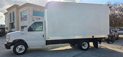 2019 Ford E350 Super Duty Cutaway Cutaway Van 2D 16 FT BOX TRUCK - Photo 2 - San Jacinto, CA 92583