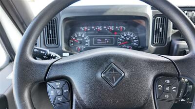 2020 International MV607 106 26 ft BOX TRUCK - Photo 11 - San Jacinto, CA 92583