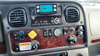 2021 Freightliner M2 106 26 ft BOX TRUCK - Photo 3 - San Jacinto, CA 92583