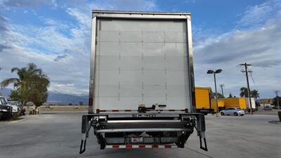 2021 Freightliner M2 106 26 ft BOX TRUCK - Photo 18 - San Jacinto, CA 92583