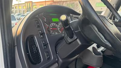 2019 Freightliner M2 106 26 ft REEFER BOX TRUCK - Photo 5 - San Jacinto, CA 92583