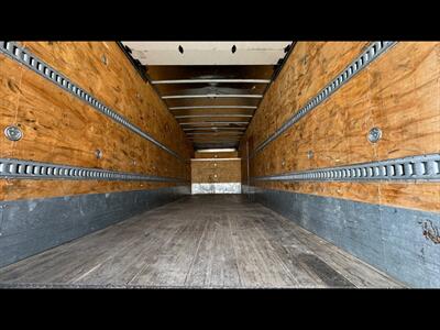 2018 HINO 258 LP Box Truck  Cargo Box - Photo 38 - San Jacinto, CA 92583