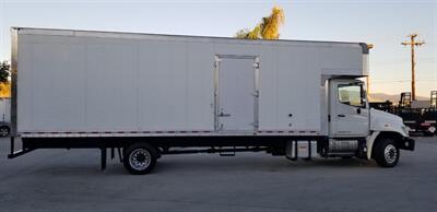 2018 HINO 258 LP Box Truck  Cargo Box - Photo 17 - San Jacinto, CA 92583