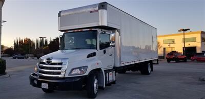2018 HINO 258 LP Box Truck  Cargo Box - Photo 1 - San Jacinto, CA 92583