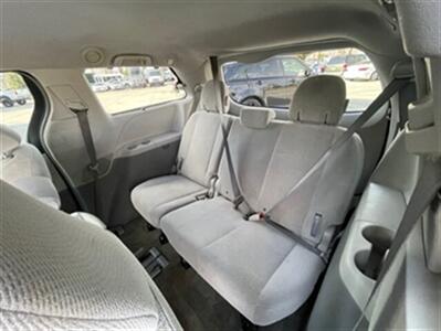 2013 Toyota Sienna LE 8-Passenger   - Photo 11 - San Jacinto, CA 92583
