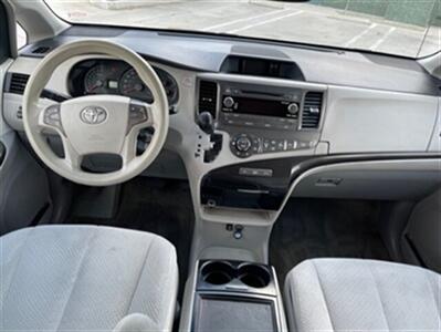 2013 Toyota Sienna LE 8-Passenger   - Photo 5 - San Jacinto, CA 92583