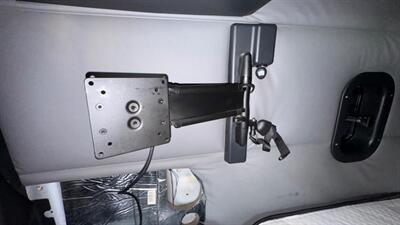 2020 Freightliner NEW CASCADIA  126 " BBC - Photo 13 - San Jacinto, CA 92583