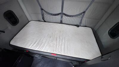 2020 Freightliner NEW CASCADIA  126 " BBC - Photo 18 - San Jacinto, CA 92583