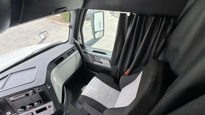 2020 Freightliner NEW CASCADIA  126 " BBC - Photo 20 - San Jacinto, CA 92583