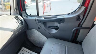 2016 Freightliner M2 106 26 ft BOX L X 94W X 107H - Photo 7 - San Jacinto, CA 92583