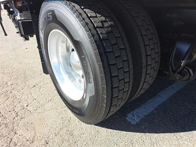 2016 Freightliner M2 106 26 ft BOX L X 94W X 107H - Photo 31 - San Jacinto, CA 92583