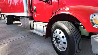 2016 Freightliner M2 106 26 ft BOX L X 94W X 107H - Photo 33 - San Jacinto, CA 92583
