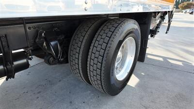 2016 Freightliner M2 106 26 ft BOX L X 94W X 107H - Photo 23 - San Jacinto, CA 92583
