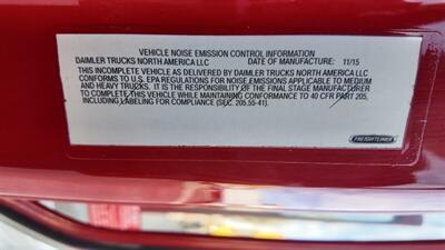 2016 Freightliner M2 106 26 ft BOX L X 94W X 107H - Photo 16 - San Jacinto, CA 92583