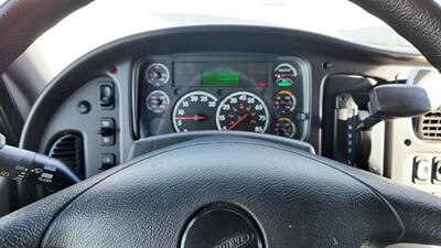 2016 Freightliner M2 106 26 ft BOX L X 94W X 107H - Photo 5 - San Jacinto, CA 92583