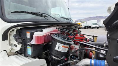 2018 Freightliner M2 106 26 ft BOX TRUCK - Photo 30 - San Jacinto, CA 92583