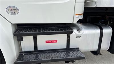 2019 Freightliner M2 106  26 ft BOX TRUCK - Photo 12 - San Jacinto, CA 92583