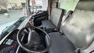 2019 «make» HINO 268 26 FT BOX TRUCK - Photo 13 - San Jacinto, CA 92583