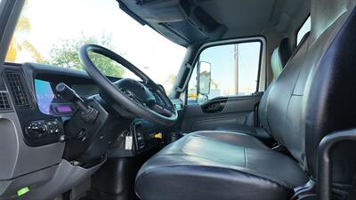 2020 International MV607 106  26 ft BOX TRUCK 260HP 3000 ALLISON - Photo 9 - San Jacinto, CA 92583