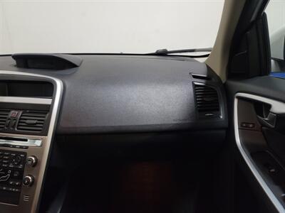2010 Volvo XC60 3.2   - Photo 13 - West Chester, PA 19382