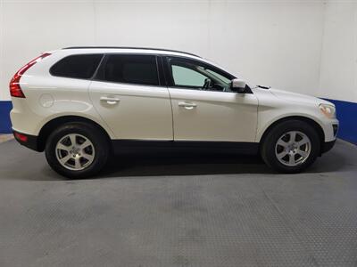 2010 Volvo XC60 3.2   - Photo 23 - West Chester, PA 19382
