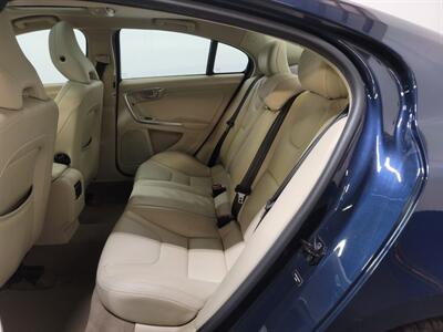 2012 Volvo S60 T5   - Photo 5 - West Chester, PA 19382