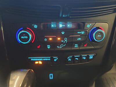 2017 Ford Escape Titanium   - Photo 24 - West Chester, PA 19382
