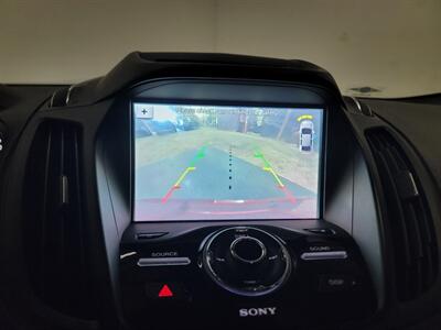 2017 Ford Escape Titanium   - Photo 15 - West Chester, PA 19382