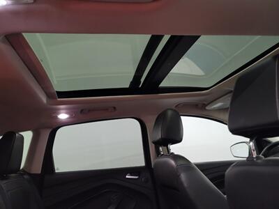 2017 Ford Escape Titanium   - Photo 42 - West Chester, PA 19382