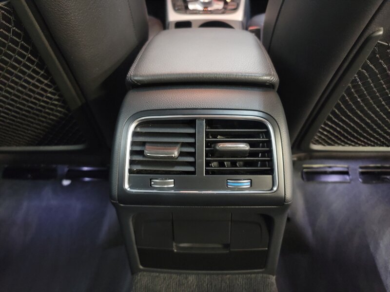 2016 Audi A4 2.0T quattro Premium photo