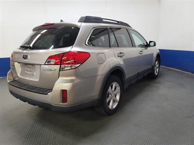 2014 Subaru Outback 2.5i Limited   - Photo 11 - West Chester, PA 19382