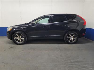 2013 Volvo XC60 T6   - Photo 2 - West Chester, PA 19382