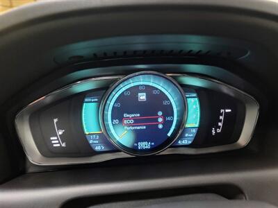 2014 Volvo XC60 T6  R Design - Photo 13 - West Chester, PA 19382