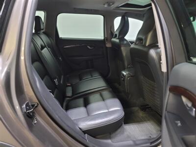 2011 Volvo XC70 T6   - Photo 32 - West Chester, PA 19382