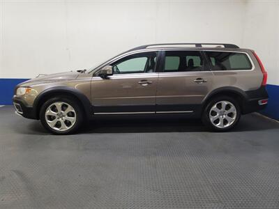 2011 Volvo XC70 T6   - Photo 2 - West Chester, PA 19382