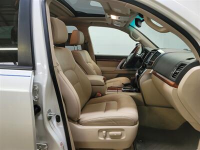 2014 Toyota Land Cruiser   - Photo 42 - West Chester, PA 19382