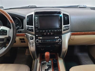 2014 Toyota Land Cruiser   - Photo 14 - West Chester, PA 19382