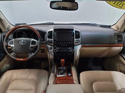 2014 Toyota Land Cruiser   - Photo 8 - West Chester, PA 19382