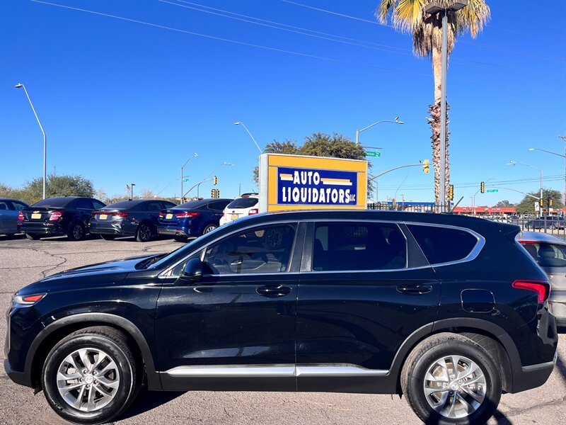 2020 Hyundai SANTA FE SE  