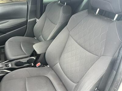 2020 Toyota Corolla LE   - Photo 8 - Tucson, AZ 85710