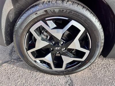 2020 Hyundai SANTA FE Essential 2.4L   - Photo 6 - Tucson, AZ 85710