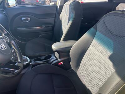 2014 Kia Soul +   - Photo 9 - Tucson, AZ 85710