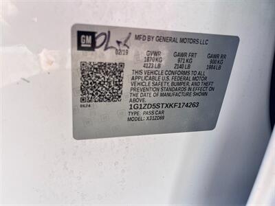 2019 Chevrolet Malibu LT   - Photo 11 - Tucson, AZ 85710