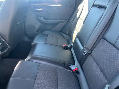 2019 Chevrolet Impala LT   - Photo 11 - Tucson, AZ 85710