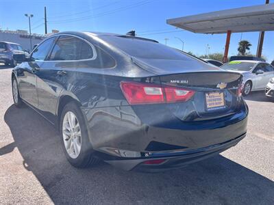 2016 Chevrolet Malibu LT   - Photo 4 - Tucson, AZ 85710